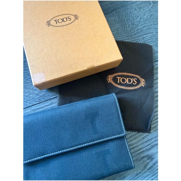 NWOT Tod's Black Leather Canvas Medium Wallet - Picture 1 of 10